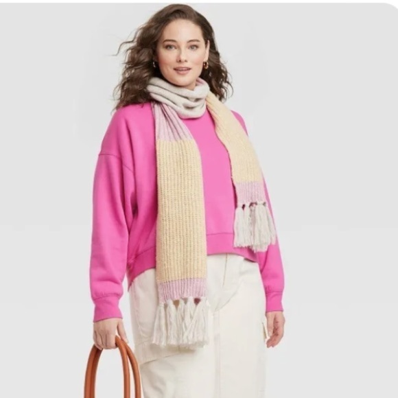 NWOT Universal Thread Pink Fleece Sweatshirt in size XL - Picture 5 of 10